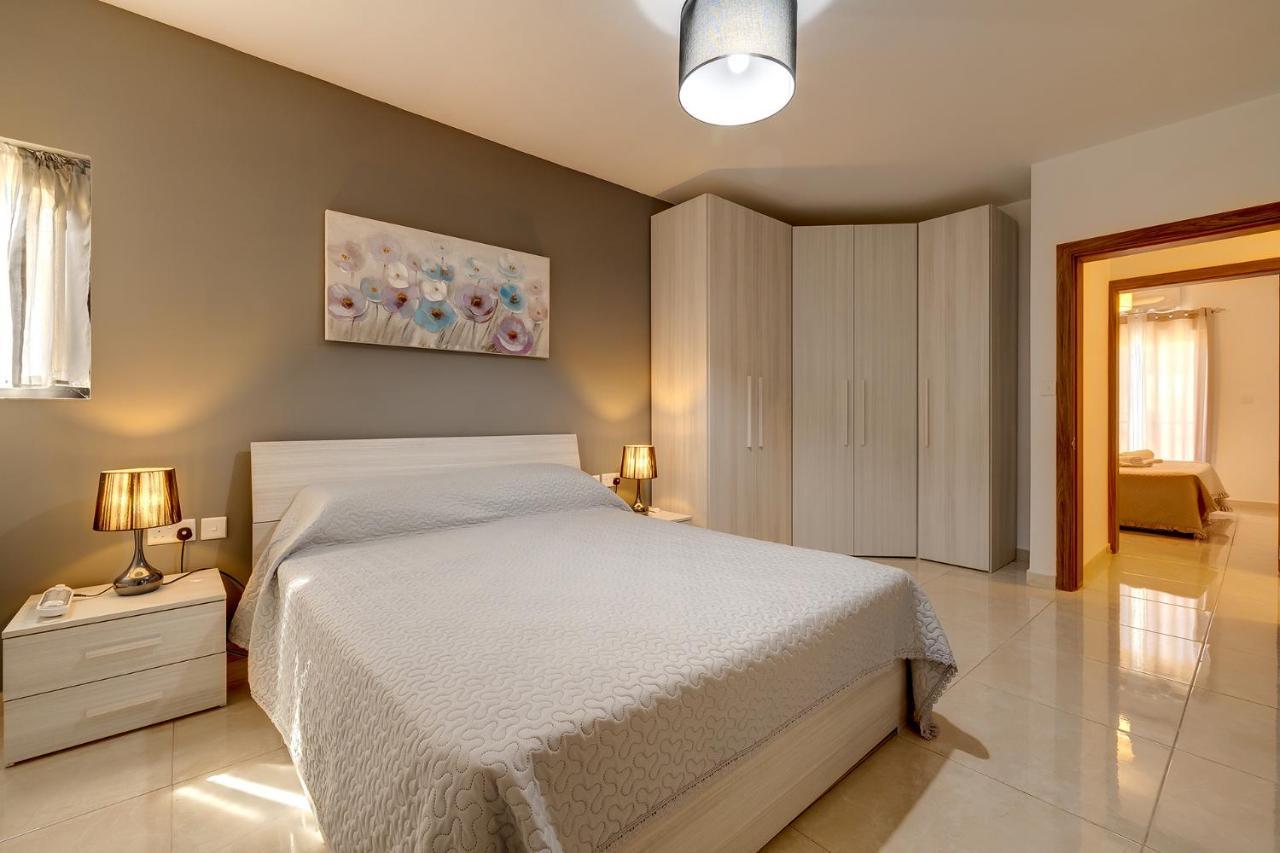 Stylish Bright And Airy Apart In Central Bugibba St. Paul's Bay Exterior foto